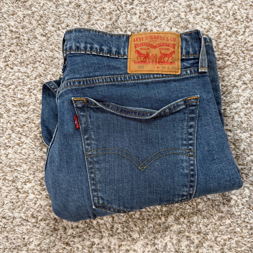 Levi's 505 Regular Fit Jeans Men's 36x30 Blue Medium Wash Straight Leg Denim‎